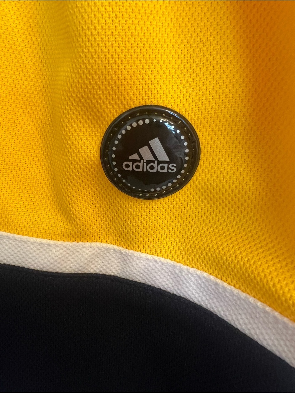 NHL Adidas Nashville Predators Roman Josi Jersey - Picture 5 of 5
